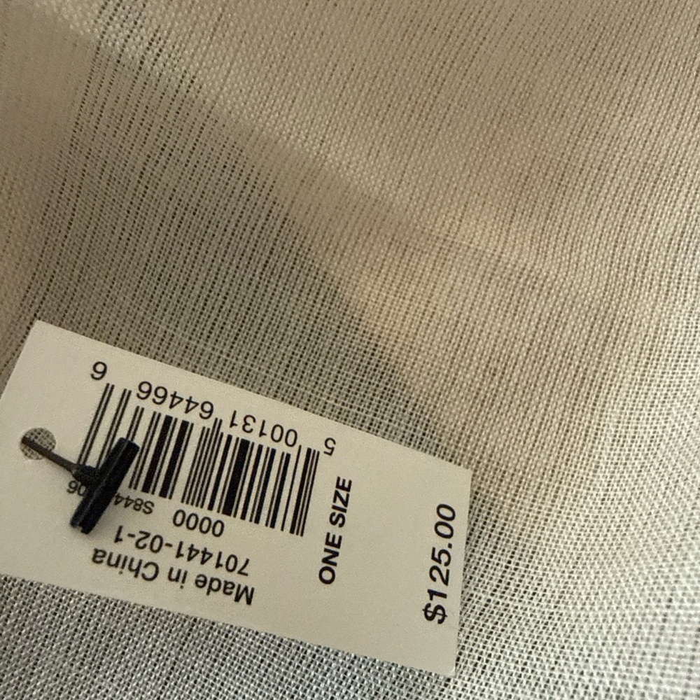 Banana Republic Cream Silk Ramie Wrap Shawl Scarf One Size NWT - Picture 2 of 5